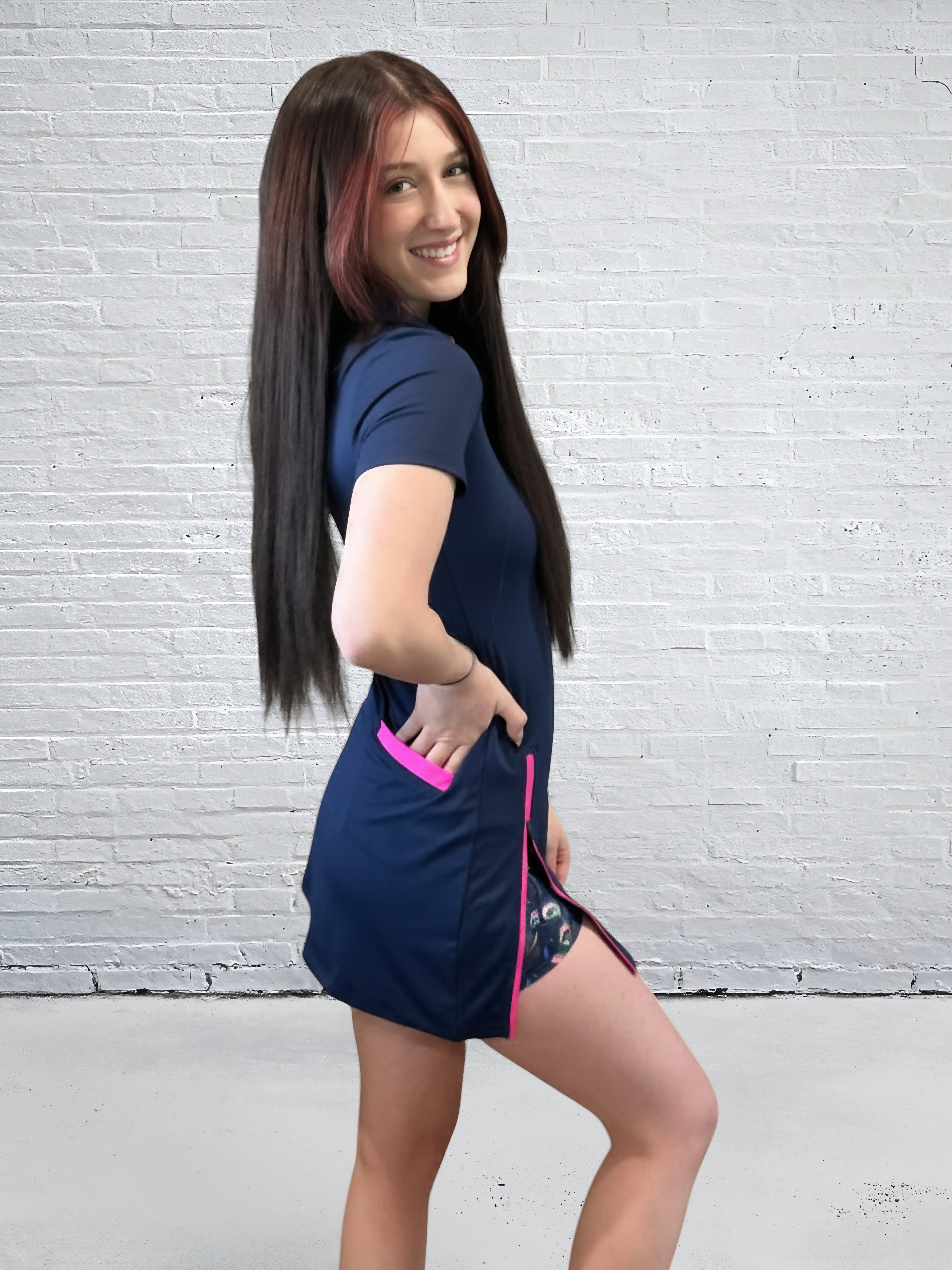 Sneak Peek Short-Sleeve Dress Pink on Black